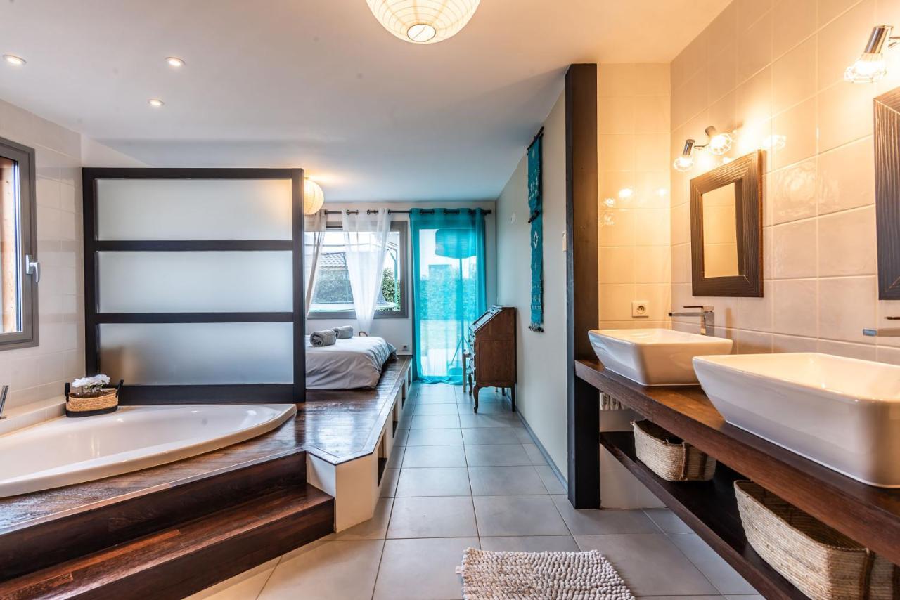 Villa Tout Confort - Piscine - Montagnes - Lac - Parking Armoy Ngoại thất bức ảnh