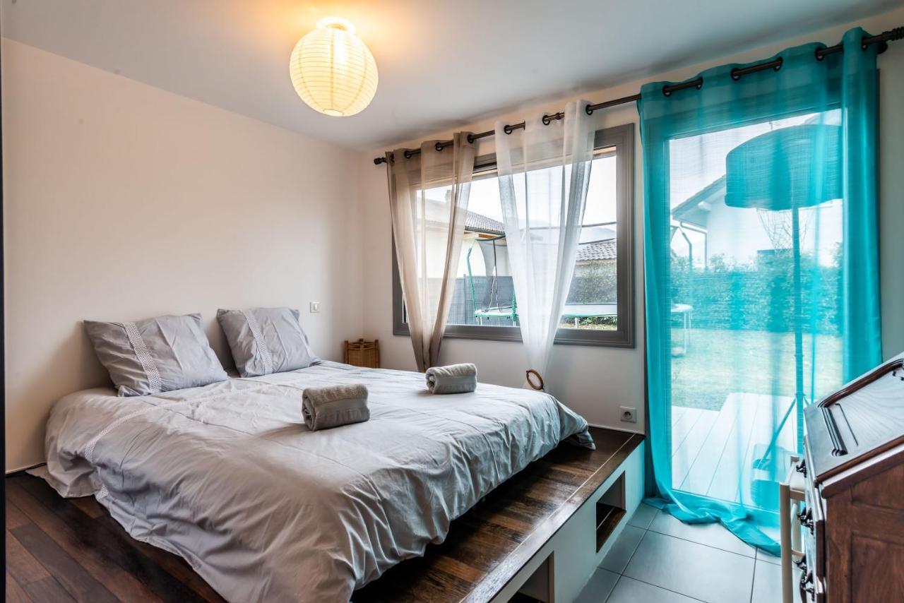 Villa Tout Confort - Piscine - Montagnes - Lac - Parking Armoy Ngoại thất bức ảnh
