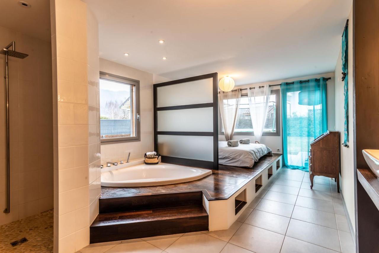 Villa Tout Confort - Piscine - Montagnes - Lac - Parking Armoy Ngoại thất bức ảnh